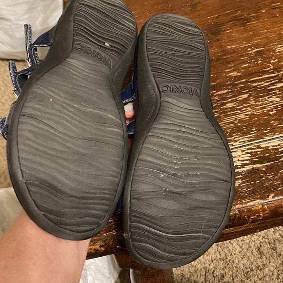 Vionic blue sandals size 7 strappy comfy - Picture 5 of 6